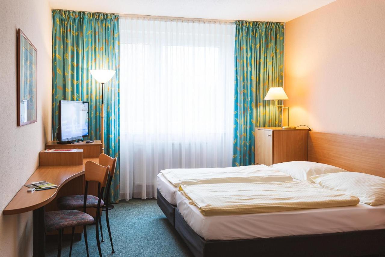 Werrapark Familienresort Hotel Heubacher Hoehe Масерберг Екстериор снимка