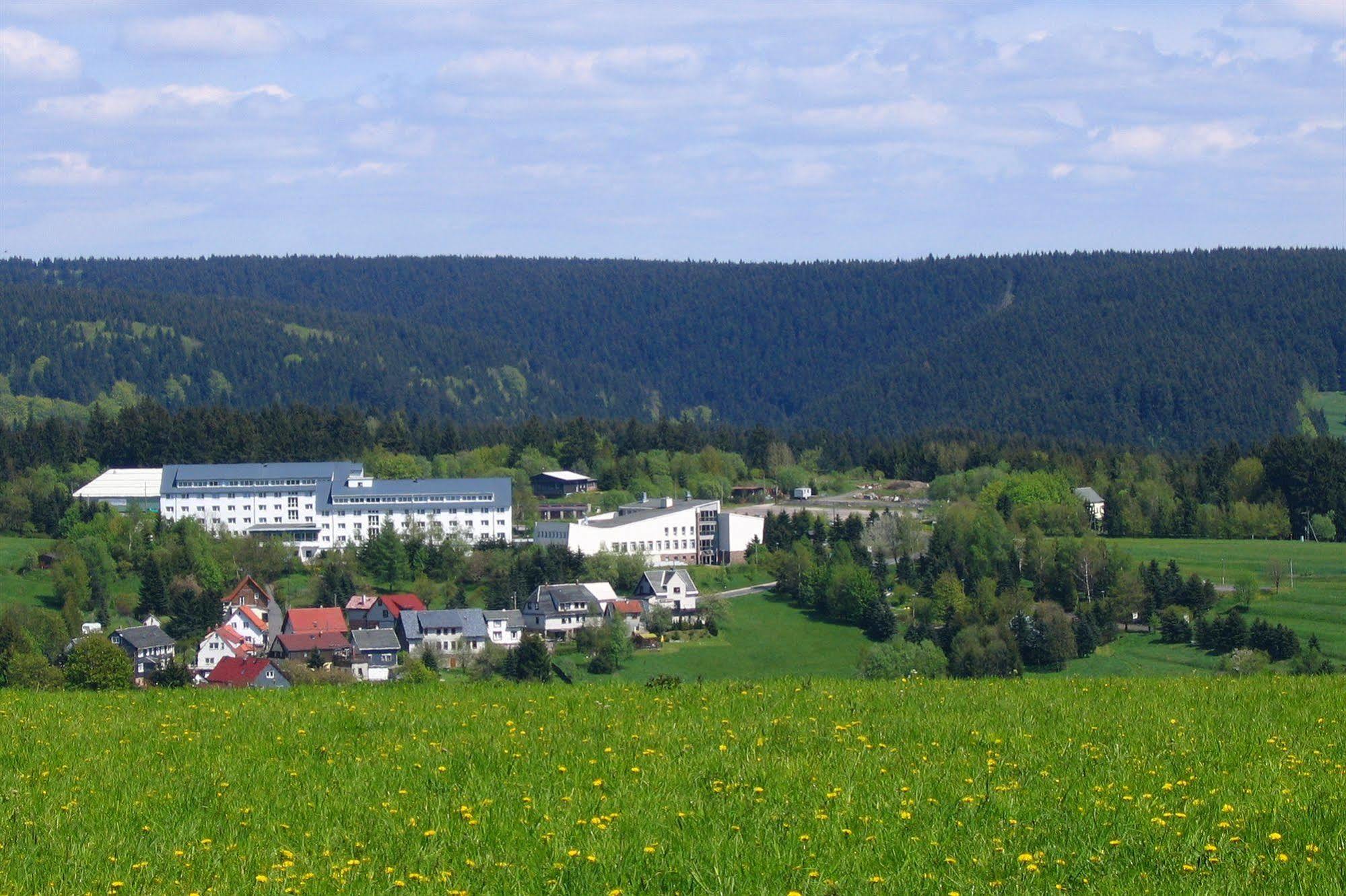 Werrapark Familienresort Hotel Heubacher Hoehe Масерберг Екстериор снимка